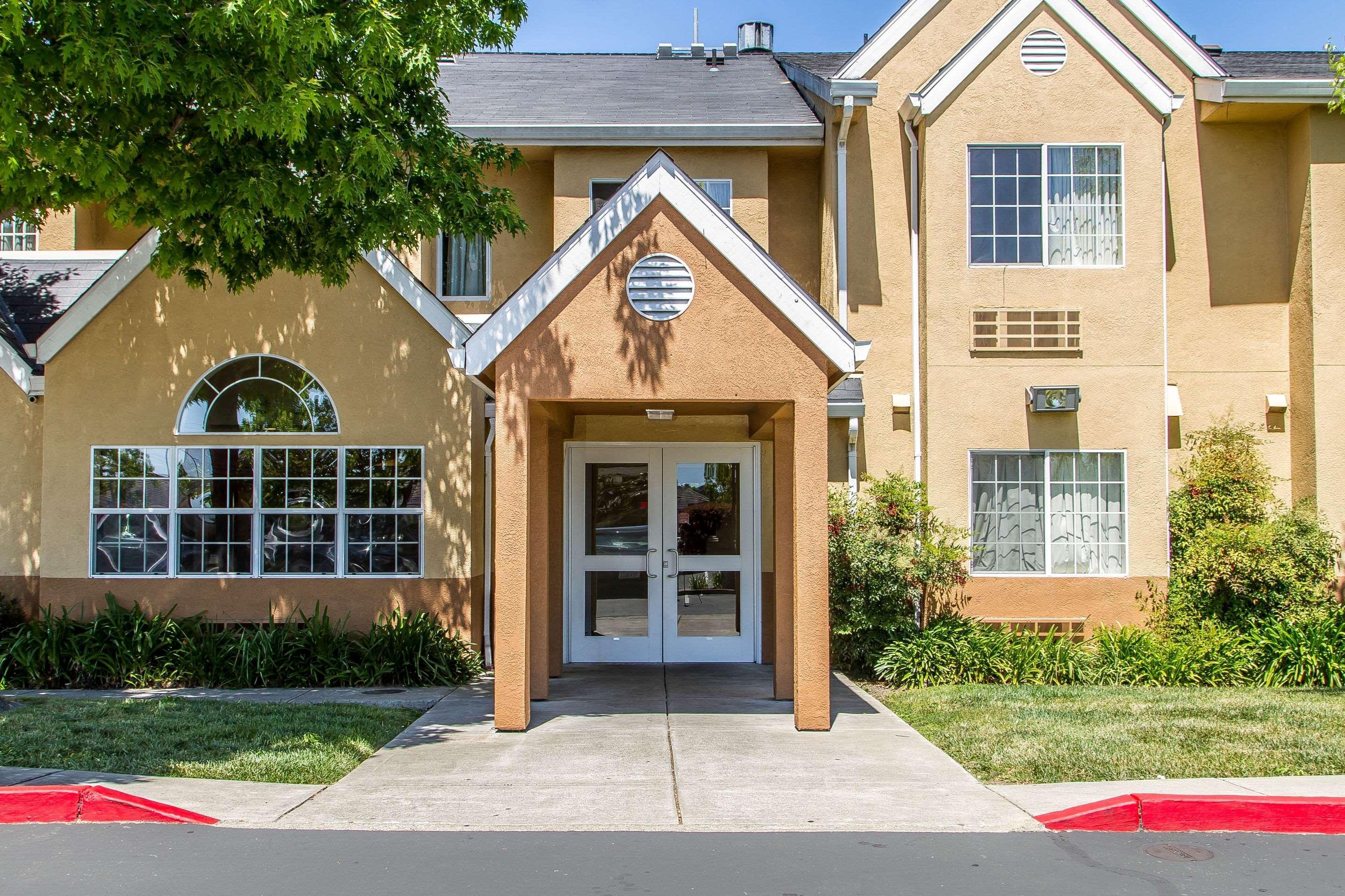 Quality Inn & Suites Santa Rosa Exterior foto