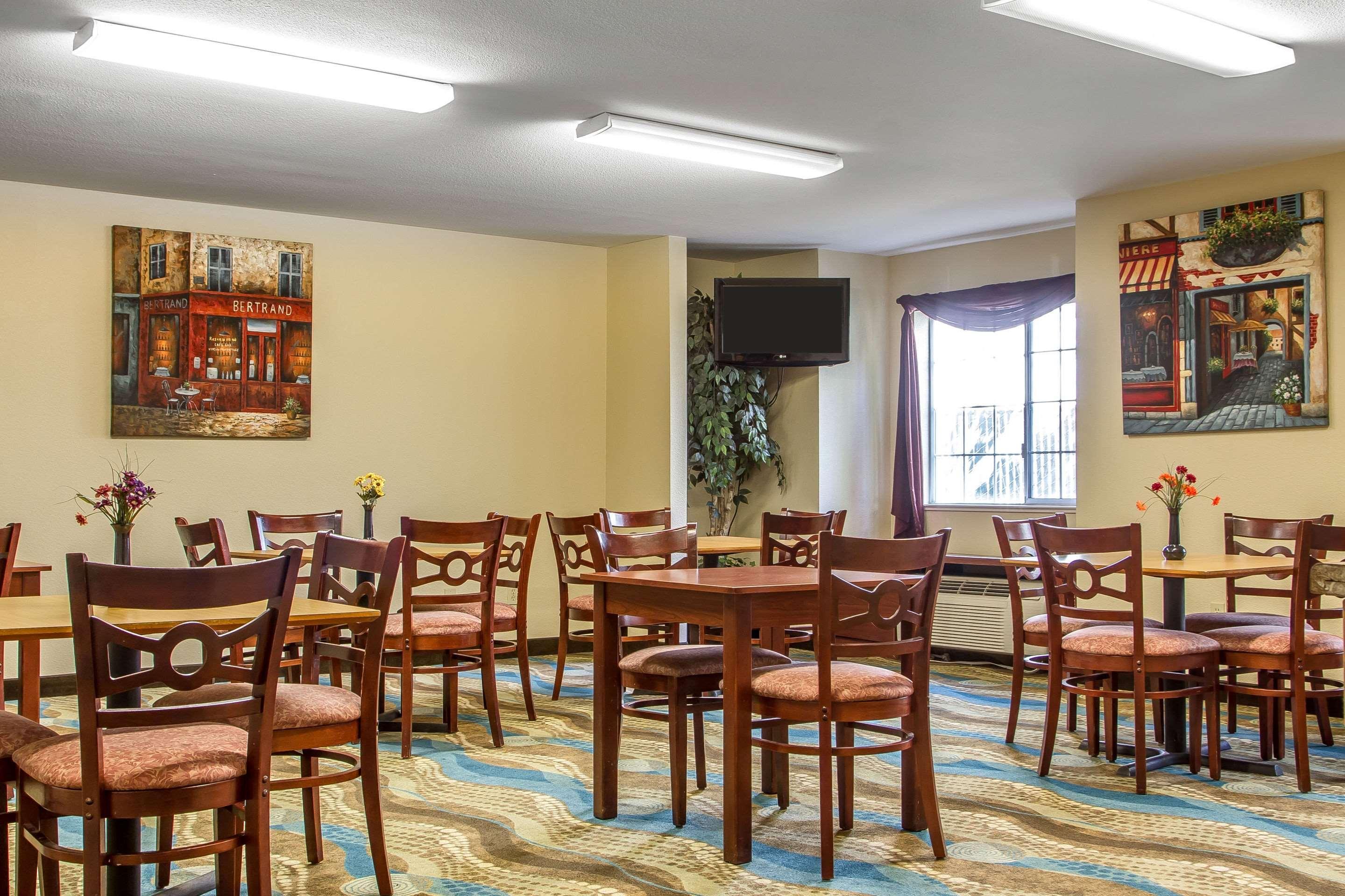 Quality Inn & Suites Santa Rosa Exterior foto